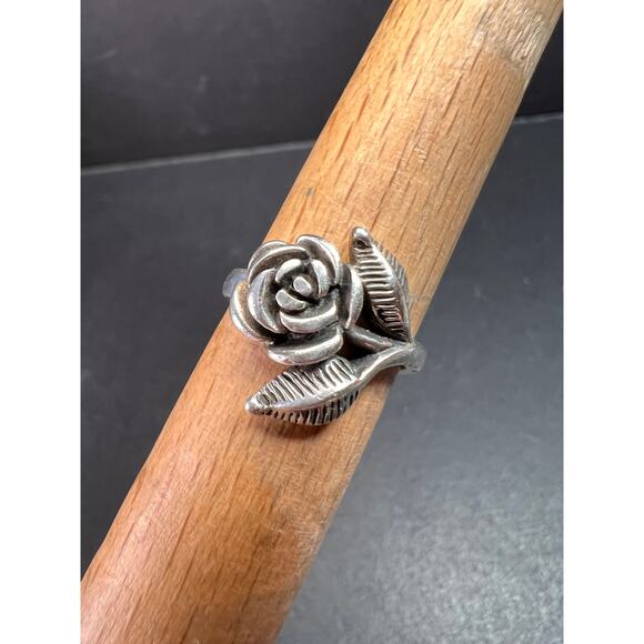 Vintage Sterling Silver Rose Flower Leaf Ring Size 7 – 925 Solid Floral Design - Picture 10 of 16